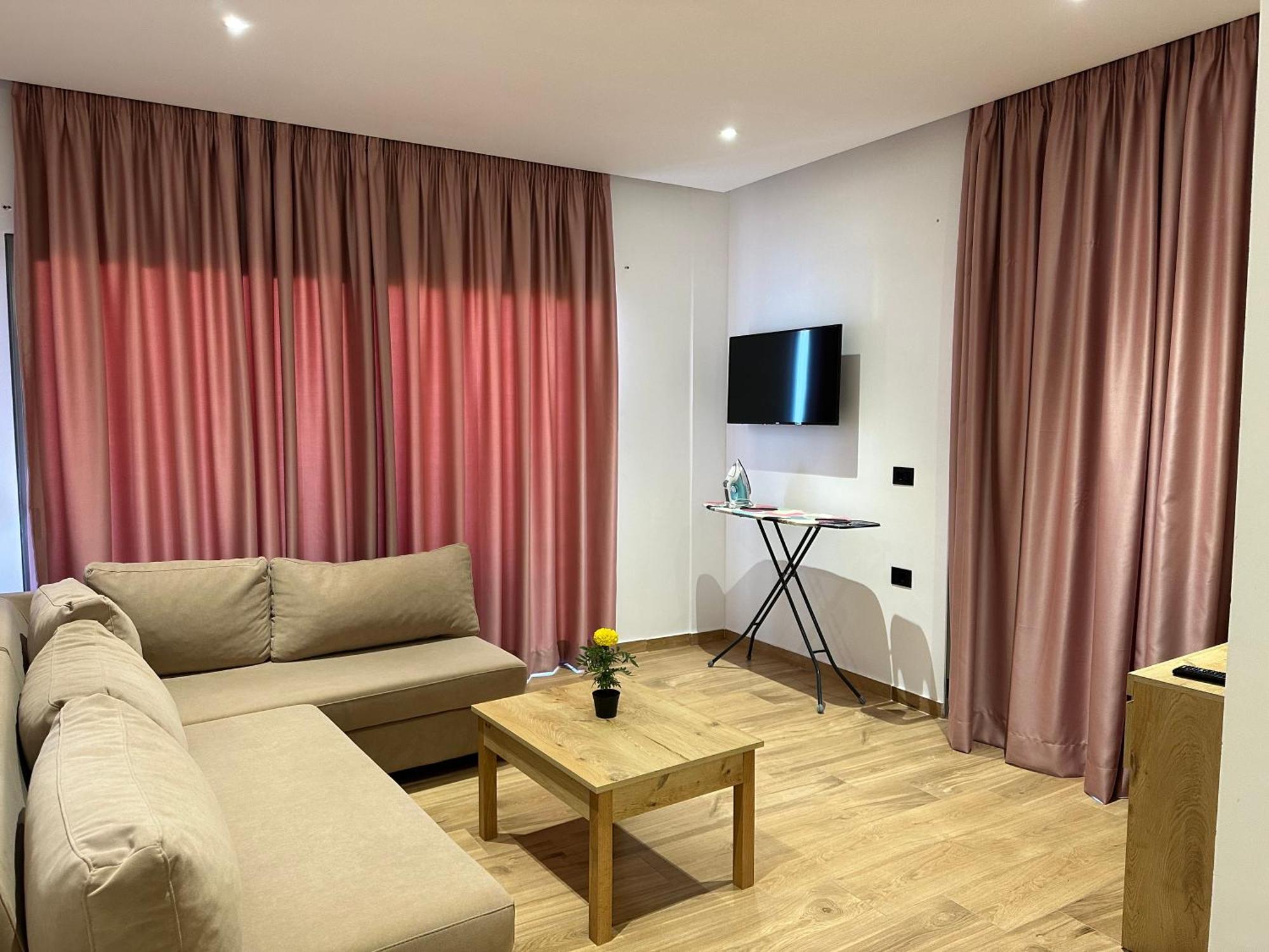 Suites Kozi Саранде Екстериор снимка