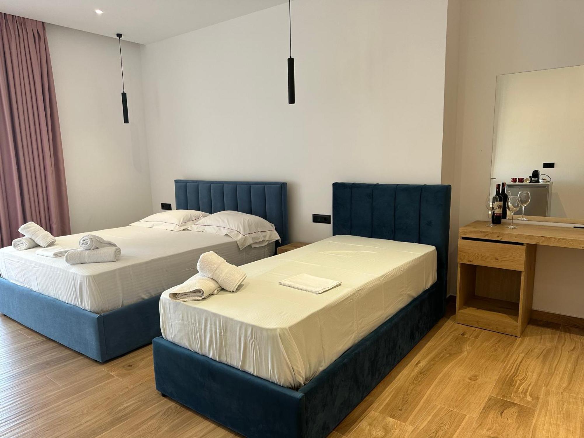 Suites Kozi Саранде Екстериор снимка