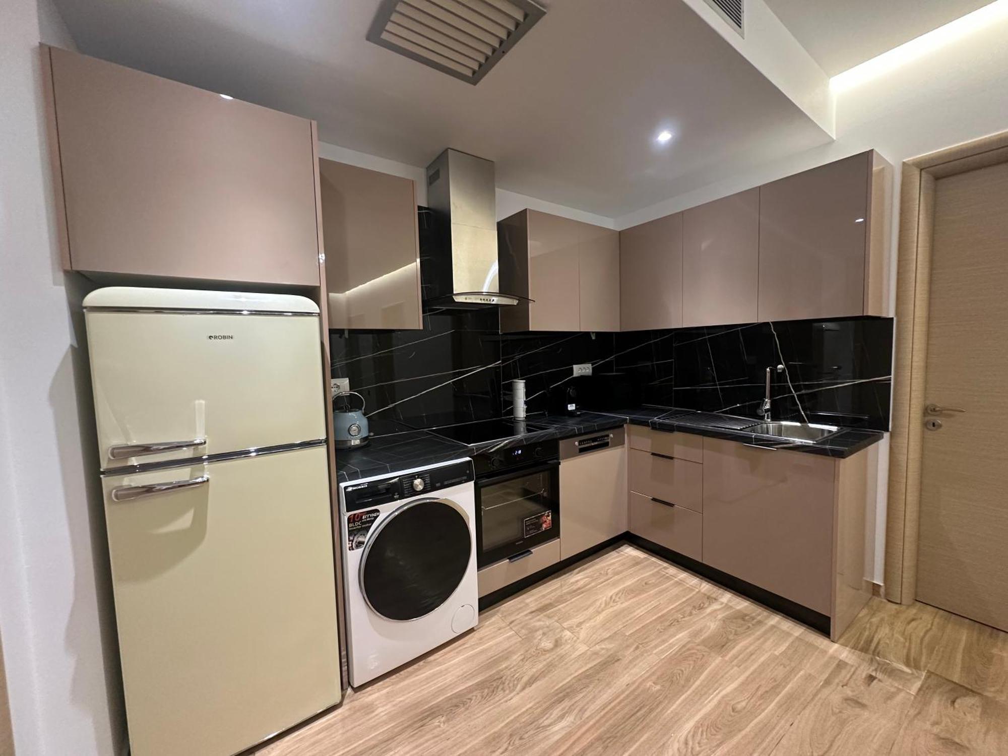 Suites Kozi Саранде Екстериор снимка
